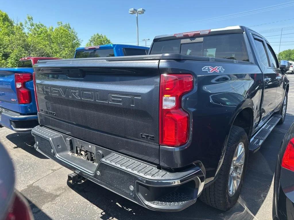 chevrolet silverado 1500 2021 1GCUYGET4MZ302267 image